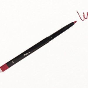 Doucce Lip Definer Twist 490